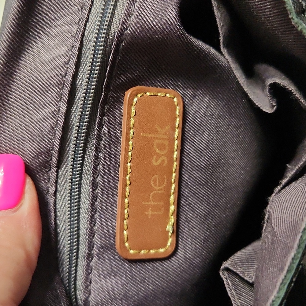 The Sak Silverlake Leather Crossbody Bag - Picture 9 of 16